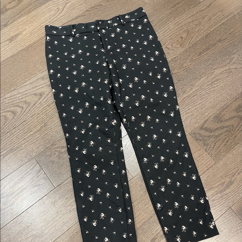 Club Monaco flower print cropped pants
